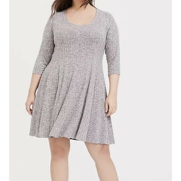 torrid Dresses & Skirts - Torrid Womens Dress Size 2X Soft Plush Light Grey Ribbed Fluted Scoop Neck